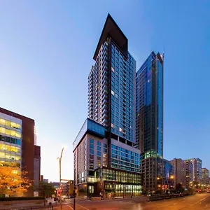 ac-hotel-by-marriott-montreal-downtown-250-ren-lvesque-o.hotels-in-montreal.org/